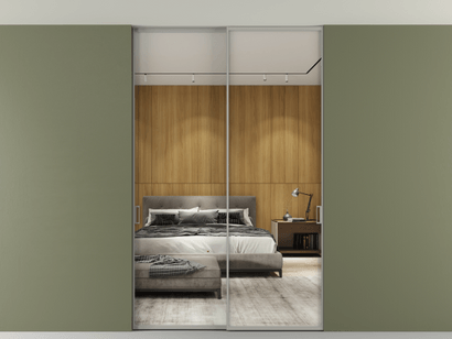 Алюминевая перегородка АЛПР 040.01_АНСР_Зеркало триплекс_new. Цвет Алюминий нейтральный серый. Материал Алюминий в эмали. Коллекция Перегородка Formato внутри проёма двустворчатая со скрытым креплением в потолок. Картинка.